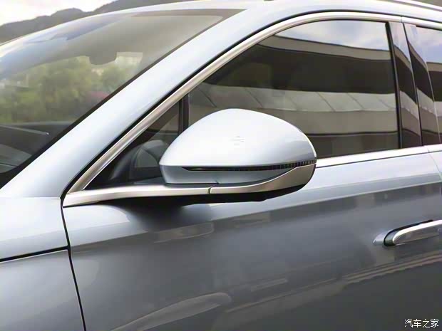 比亞迪 護衛(wèi)艦07 2023款 DM-i 高配版