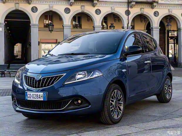 藍(lán)旗亞 Ypsilon 2021款 Hybrid EcoChic