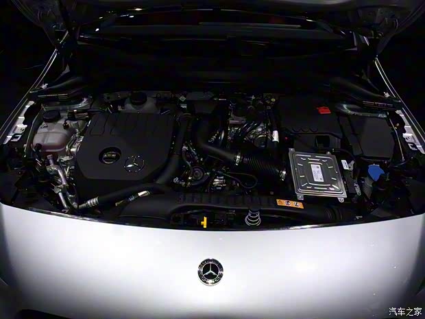 奔驰(进口) 奔驰B级新能源 2020款 B 250 e 奔驰(进口) 奔驰B级新能源 2020款 B 250 e