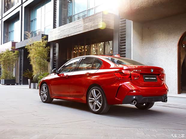 华晨宝马 宝马1系 2019款 120i M运动版