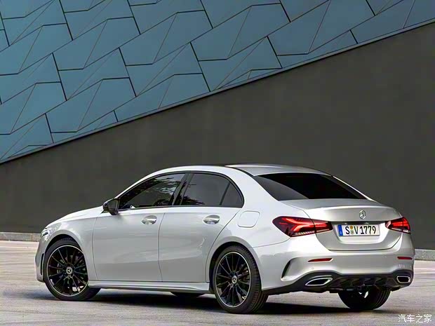 奔驰(进口) 奔驰A级(进口) 2019款 Sedan