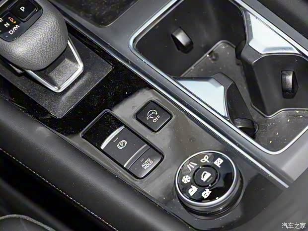 东风日产 探陆 2024款 四驱基本型 6座 东风日产 探陆 2024款 四驱基本型 6座