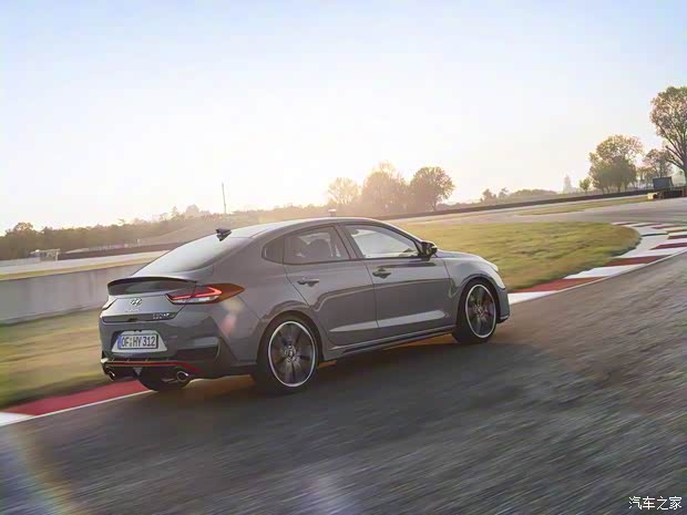 现代(进口) 现代i30(海外) 2018款 Fastback N 现代(进口) 现代i30(海外) 2018款 Fastback N