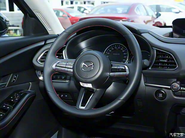 長安馬自達(dá) 馬自達(dá)CX-30 2022款 2.0L 自動黑曜版