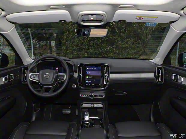 沃尔沃亚太 沃尔沃XC40 2024款 B4 四驱智雅运动版 沃尔沃亚太 沃尔沃XC40 2024款 B4 四驱智雅运动版