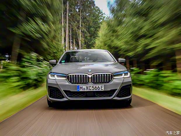 寶馬(進(jìn)口) 寶馬5系新能源(進(jìn)口) 2021款 545e xDrive