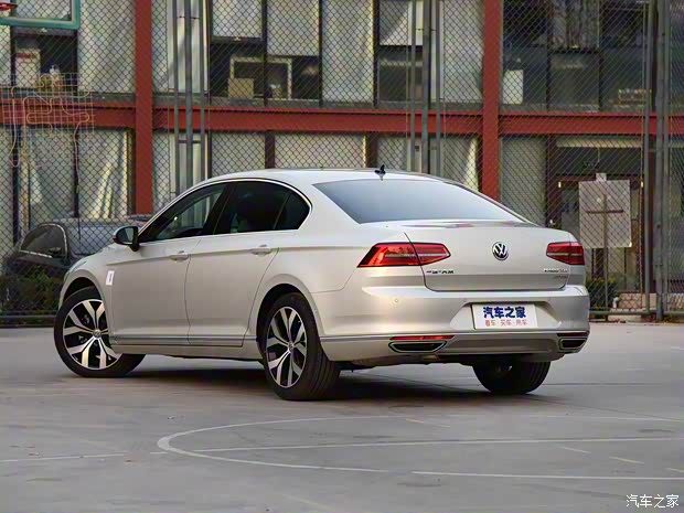 一汽-大眾 邁騰 2019款 330TSI DSG 尊貴型