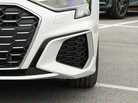 2023款 改款 Sportback 35 TFSI 时尚运动型 2023款 改款 Sportback 35 TFSI 时尚运动型