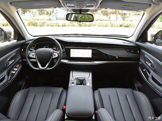 长安汽车 长安欧尚X7 2020款 1.5T 人脸识别全自动泊车太空逍遥版 长安汽车 长安欧尚X7 2020款 1.5T 人脸识别全自动泊车太空逍遥版