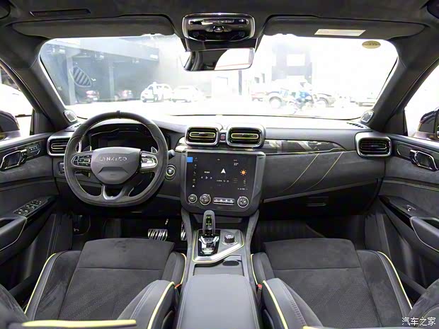 领克 领克03 2019款 03+ 2.0TD 自动驭风版