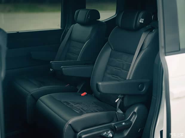 本田(進(jìn)口) STEP WGN 2022款 e:HEV Spada Premium Line