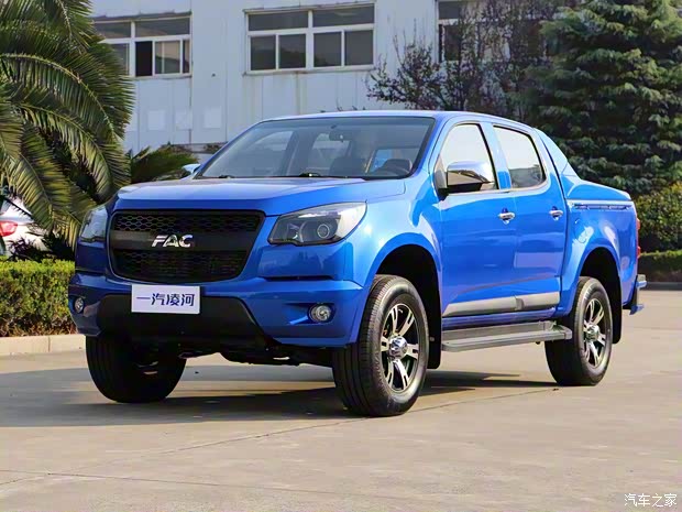 一汽凌源 雷神 2019款 2.5T手動(dòng)四驅(qū)豪華型長(zhǎng)軸JE4D25Q5A