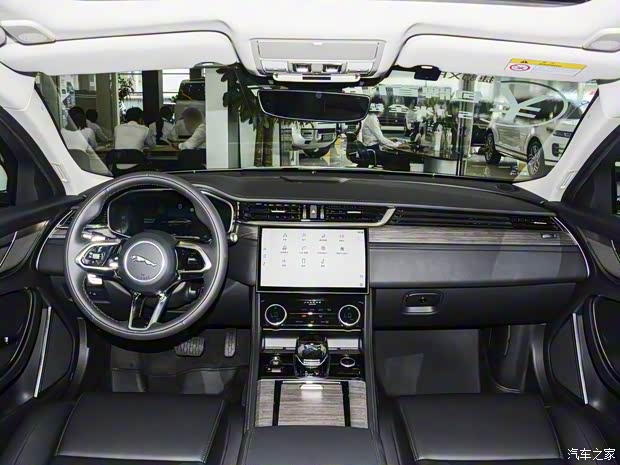 奇瑞捷豹路虎 捷豹XFL 2022款 XFL 2.0T P200 两驱精英豪华版 奇瑞捷豹路虎 捷豹XFL 2022款 XFL 2.0T P200 两驱精英豪华版