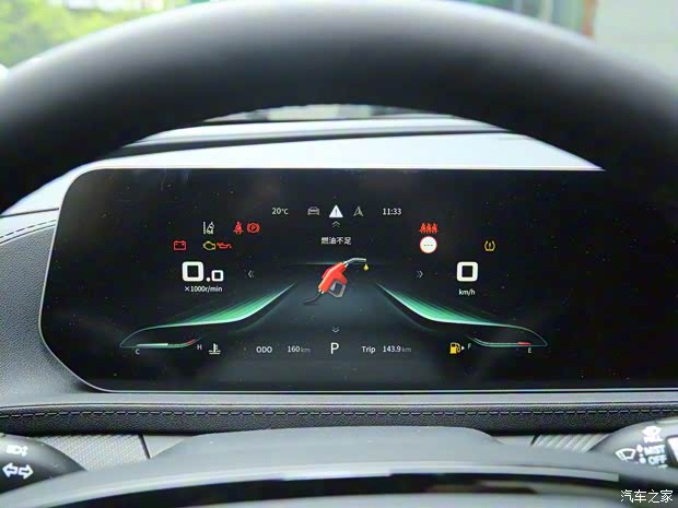 東風(fēng)風(fēng)行 風(fēng)行T5 EVO 2022款 1.5TD DCT星耀版 熱浪