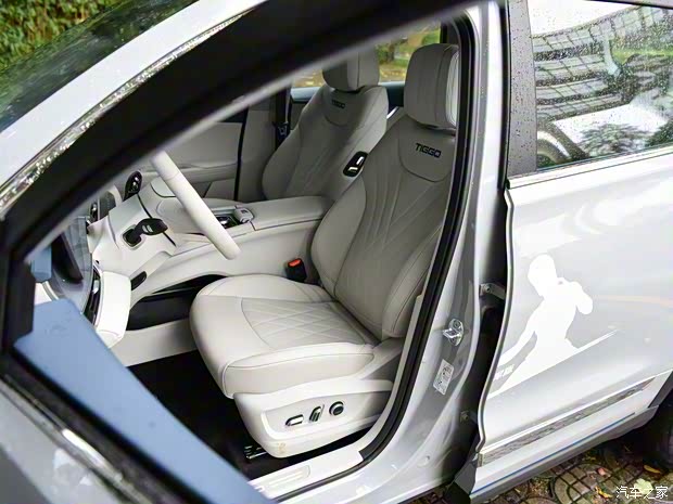 奇瑞汽車 瑞虎8 PRO新能源 2023款 冠軍版 1.5T 100km 王者版 奇瑞汽車 瑞虎8 PRO新能源 2023款 冠軍版 1.5T 100km 王者版