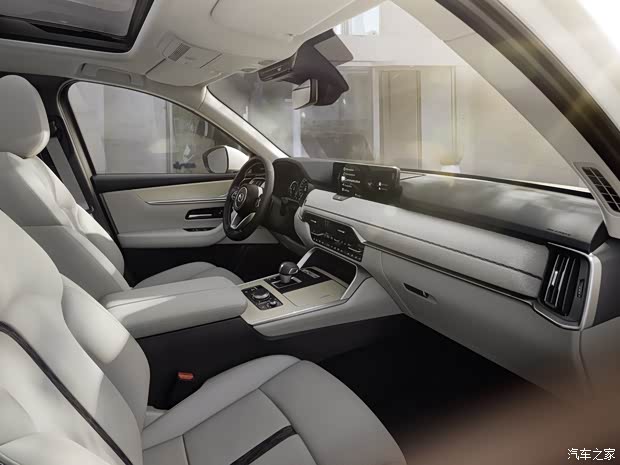 馬自達(dá)(進(jìn)口) 馬自達(dá)CX-60 2022款 PHEV Takumi 歐洲版