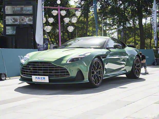 阿斯頓·馬丁 阿斯頓·馬丁DB12 2023款 4.0T V8 Coupe