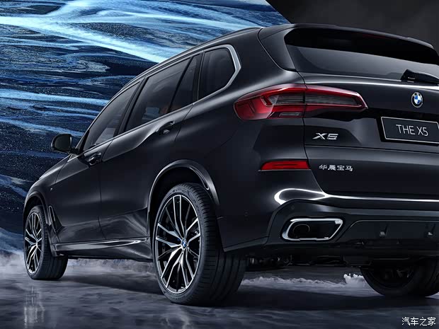 华晨宝马 宝马X5 2022款 xDrive 40Li 尊享型M运动套装 华晨宝马 宝马X5 2022款 xDrive 40Li 尊享型M运动套装