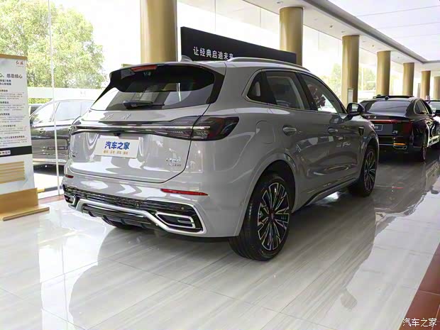 一汽紅旗 紅旗HS5 2023款 2.0T 四驅(qū)旗領(lǐng)Pro版