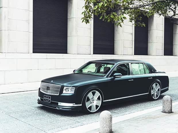 丰田(进口) 丰田世纪 2018款 基本型 丰田(进口) 丰田世纪 2018款 基本型