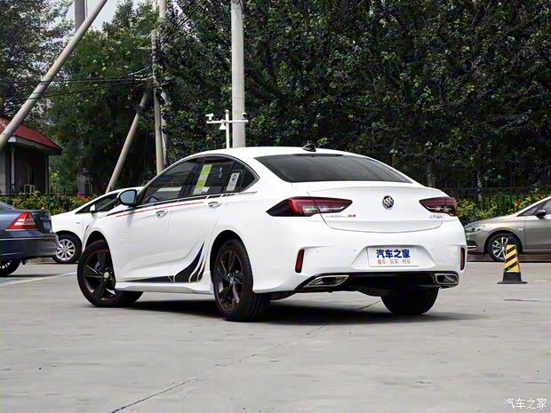 上汽通用别克 君威 2018款 GS 28T 穿越火线联名限量版