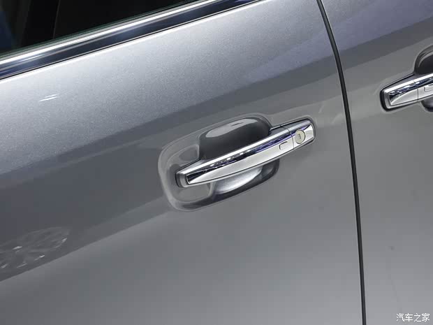 上汽通用別克 別克GL8 2021款 陸上公務(wù)艙 652T 謙雅定制版