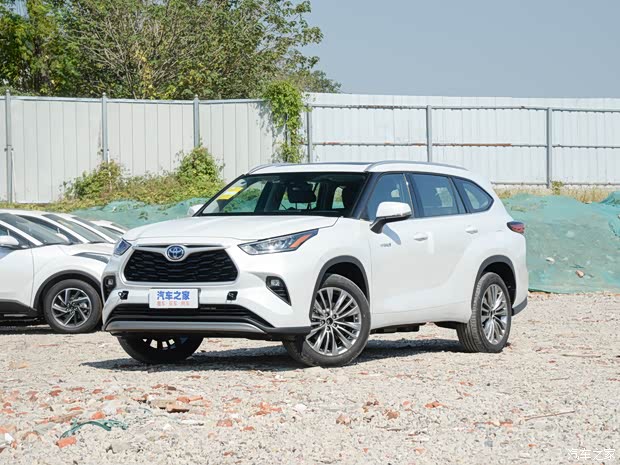 廣汽豐田 漢蘭達(dá) 2022款 雙擎 2.5L 四驅(qū)豪華版 7座 廣汽豐田 漢蘭達(dá) 2022款 雙擎 2.5L 四驅(qū)豪華版 7座