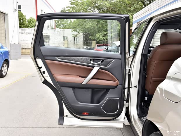 东风本田 本田UR-V 2020款 370TURBO 两驱尊雅版