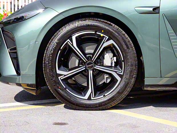 星途 星紀元 ES 2023款 Max長續(xù)航版