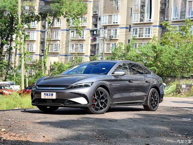 比亚迪 汉 2022款 EV 创世版 715KM前驱旗舰型 比亚迪 汉 2022款 EV 创世版 715KM前驱旗舰型