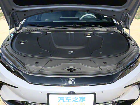 2025款 EV 智驾版 605KM领航版 2025款 EV 智驾版 605KM领航版