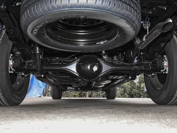 長(zhǎng)城汽車(chē) 金剛炮 2024款 2.0T自動(dòng)8AT柴油四驅(qū)精英型平箱