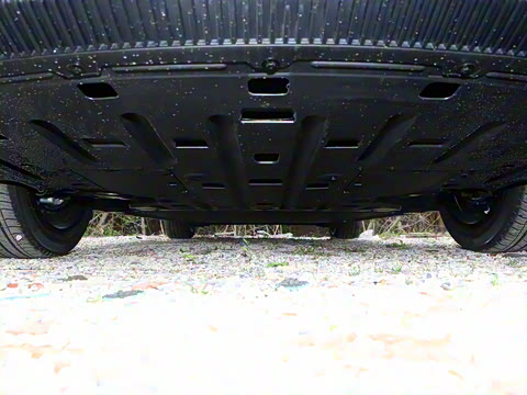 2025款 EV 智驾版 701KM尊荣型 2025款 EV 智驾版 701KM尊荣型