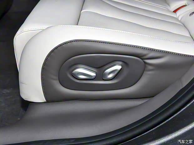 智己汽車 智己L7 2024款 后驅(qū)版