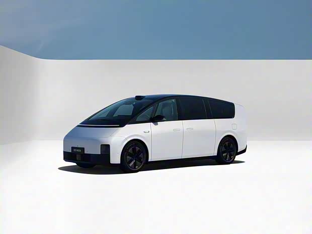 理想汽車(chē) 理想MEGA 2024款 Ultra