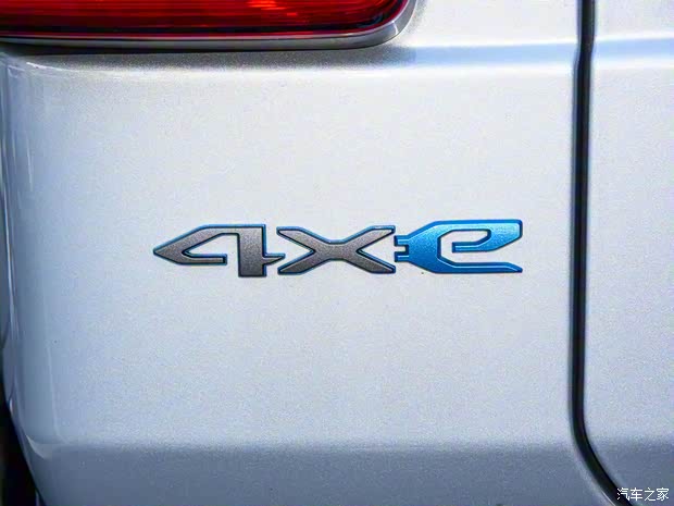 Jeep(進(jìn)口) 牧馬人新能源 2024款 四門 2.0T 4xe 羅賓漢