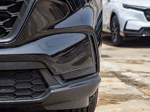 2024款 240TURBO 两驱锋尚版 5座 2024款 240TURBO 两驱锋尚版 5座