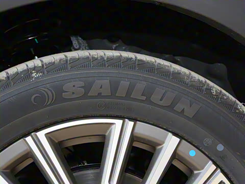 2025款 冠军版 1.5T DCT冠军MAX 7座 2025款 冠军版 1.5T DCT冠军MAX 7座