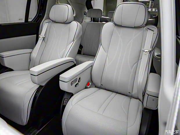 小鵬汽車 小鵬X9 2024款 610長(zhǎng)續(xù)航Pro