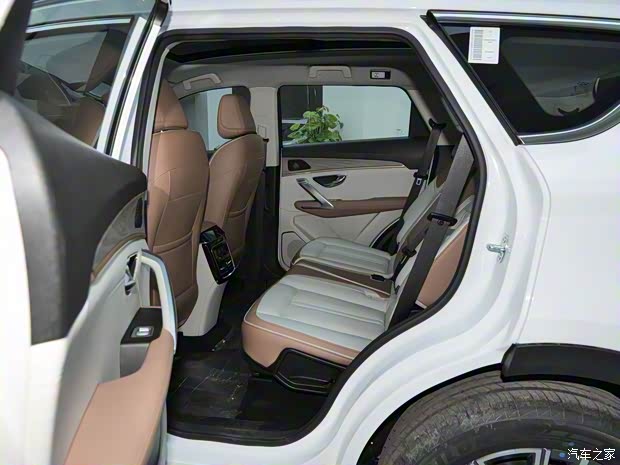 奇瑞汽車(chē) 捷途X70 C-DM 2024款 遠(yuǎn)航版PRO 7座