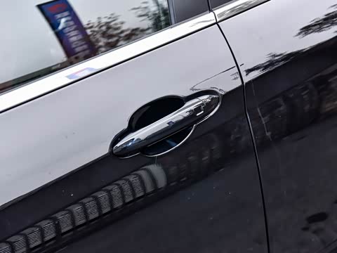 2025款 冠军版 1.5T DCT冠军PRO 7座 2025款 冠军版 1.5T DCT冠军PRO 7座