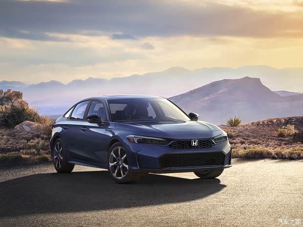 本田(进口) 思域(进口) 2025款 Sport Touring Hybrid Sedan 本田(进口) 思域(进口) 2025款 Sport Touring Hybrid Sedan