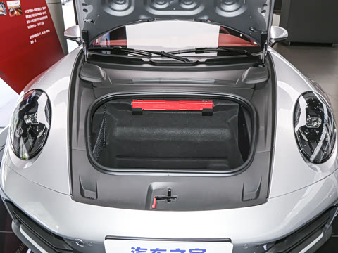 2025款 Carrera Cabriolet 3.0T 2025款 Carrera Cabriolet 3.0T