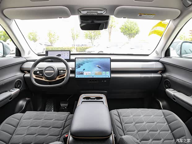 星途 星纪元 ET 2024款 纯电 760 Max 星途 星纪元 ET 2024款 纯电 760 Max