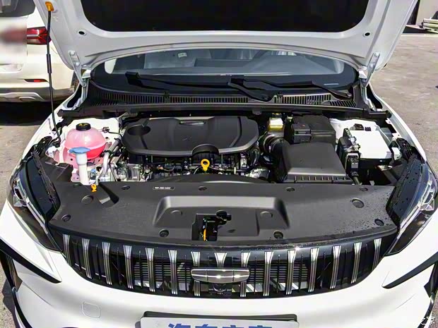 吉利汽车 缤瑞 2024款 缤瑞COOL 1.5T DCT龙腾版 吉利汽车 缤瑞 2024款 缤瑞COOL 1.5T DCT龙腾版