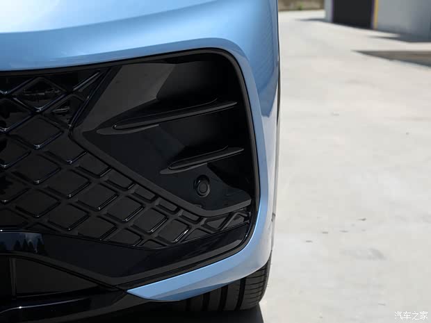 上汽大眾 途觀L 2024款 PRO 380TSI 四驅(qū)R-Line智尊版