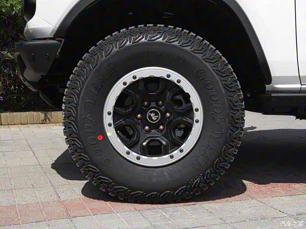 江鈴福特 福特烈馬 2024款 2.3T 荒地