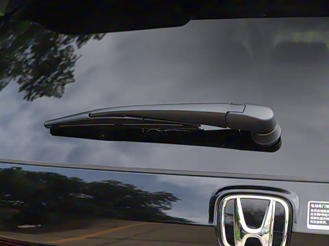 2024款 240TURBO 四驱尊耀版 5座 2024款 240TURBO 四驱尊耀版 5座