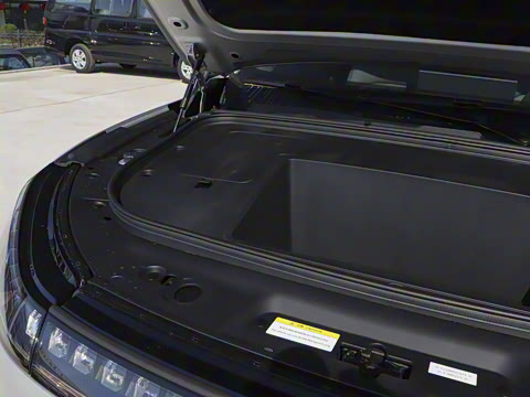 2025款 636Ultra智驾版 5座 2025款 636Ultra智驾版 5座