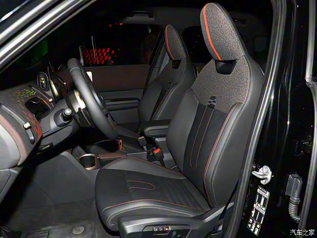 MINI JCW MINI JCW COUNTRYMAN 2024款 2.0T JOHN COOPER WORKS